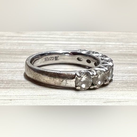 Designer Signed Victoria Wieck Sterling Silver Cubic Zirconia Band Ring, Size 5 - Picture 6 of 12